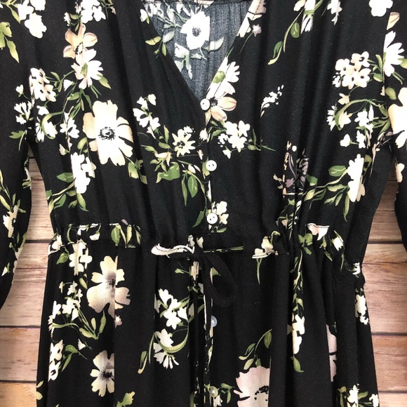 NWT- Love Stitch Floral Wrap Maxi w/ 3/4” Sleeves - Picture 7 of 8